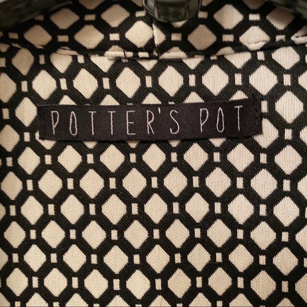 Potter’s Pot - Picture 4 of 5